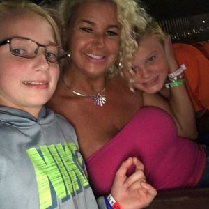 Meet your Posher, Michele